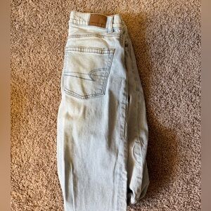 American Eagle Light Wash Denim Jeans